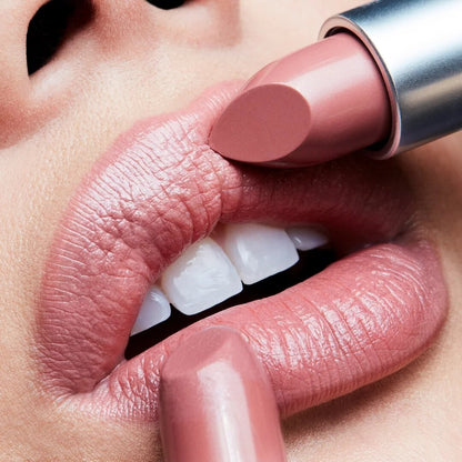 MAC Cremesheen Lipstick (213-Modesty)